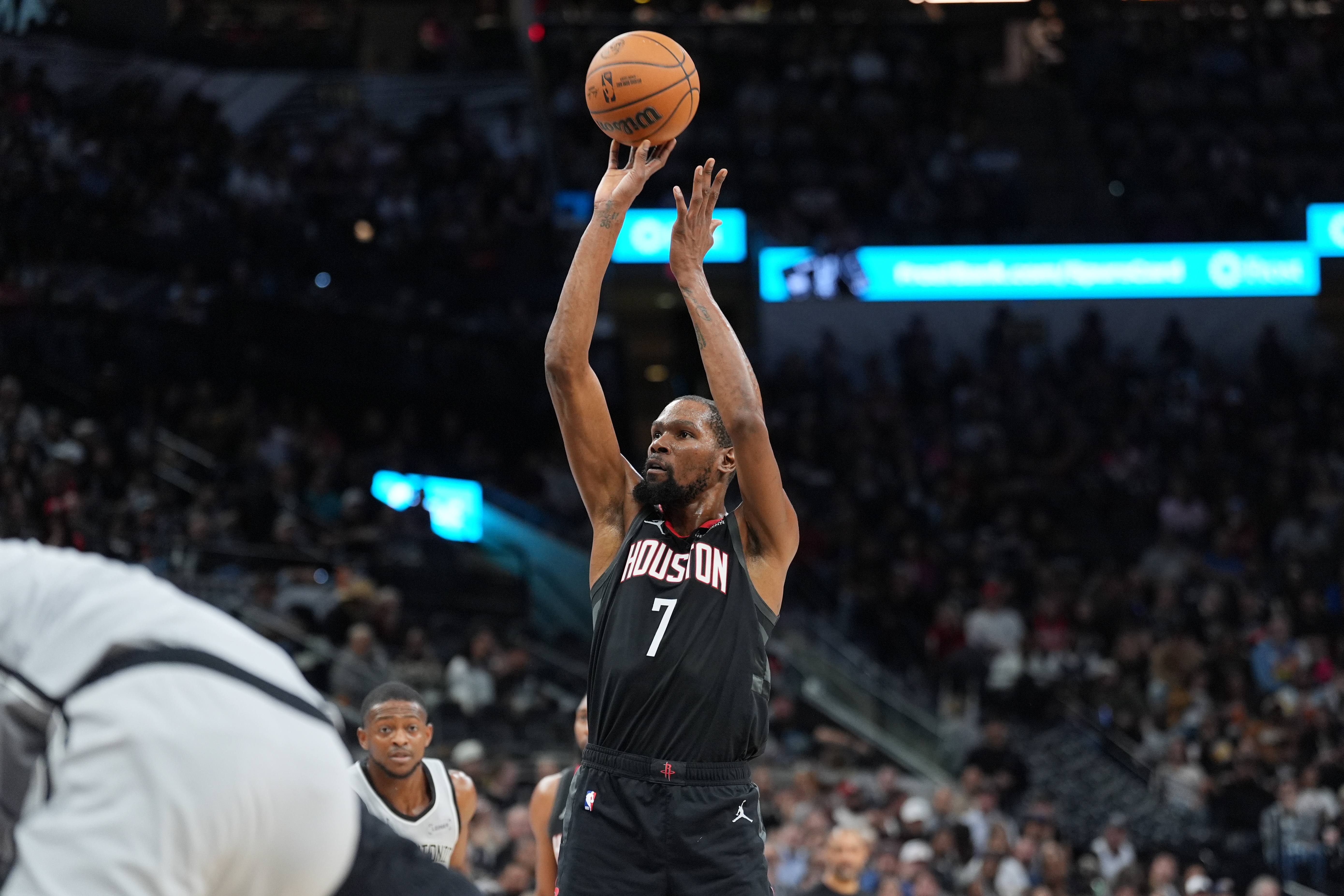 pp电子-杜兰特生涯第343场至少30分且TS60%+ 历史第二多&amp;詹姆斯411第一